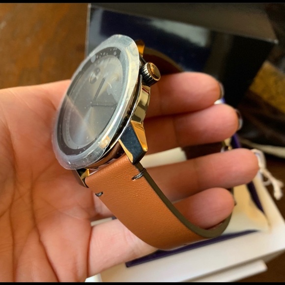 Authentic Movado BOLD Gunmetal 43 leather watch - Picture 2 of 8